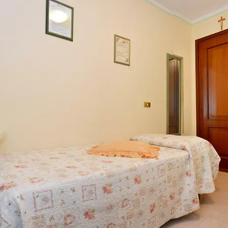 Il Pavone 3* Busseto