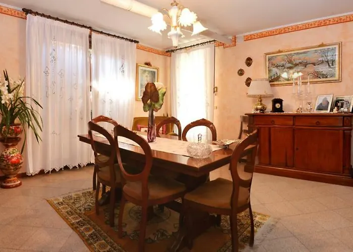 Il Pavone 3* Busseto